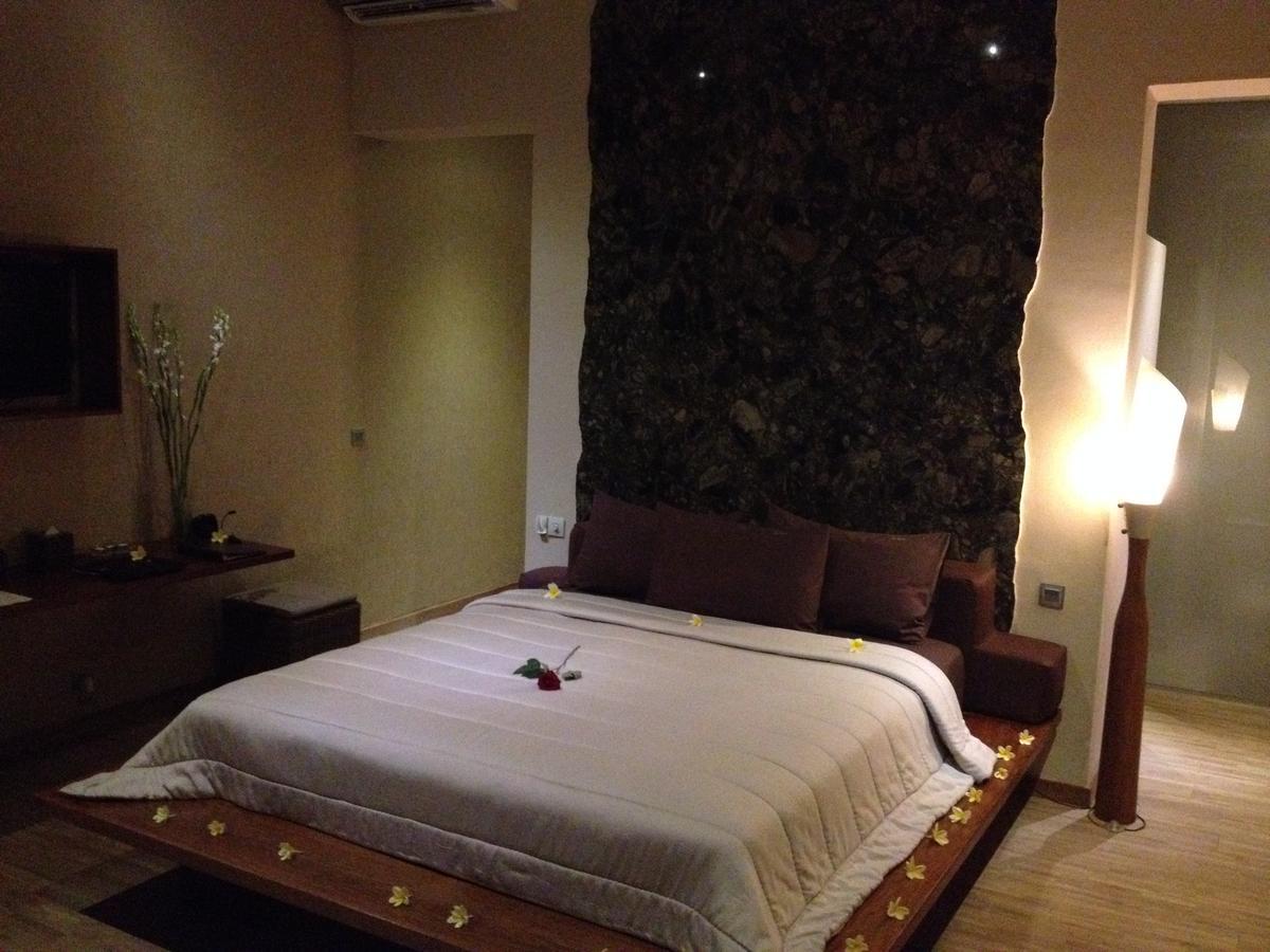 The Puncak Lombok Senggigi Exterior foto